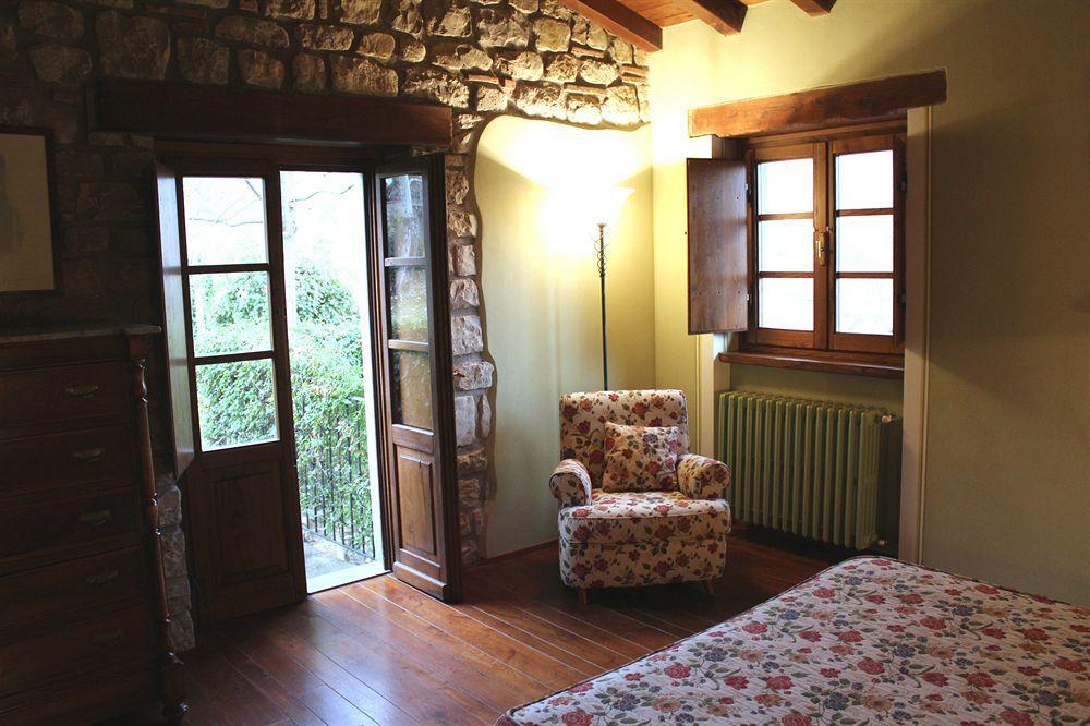 Borgo Corsignano Guest House Poppi Exterior photo