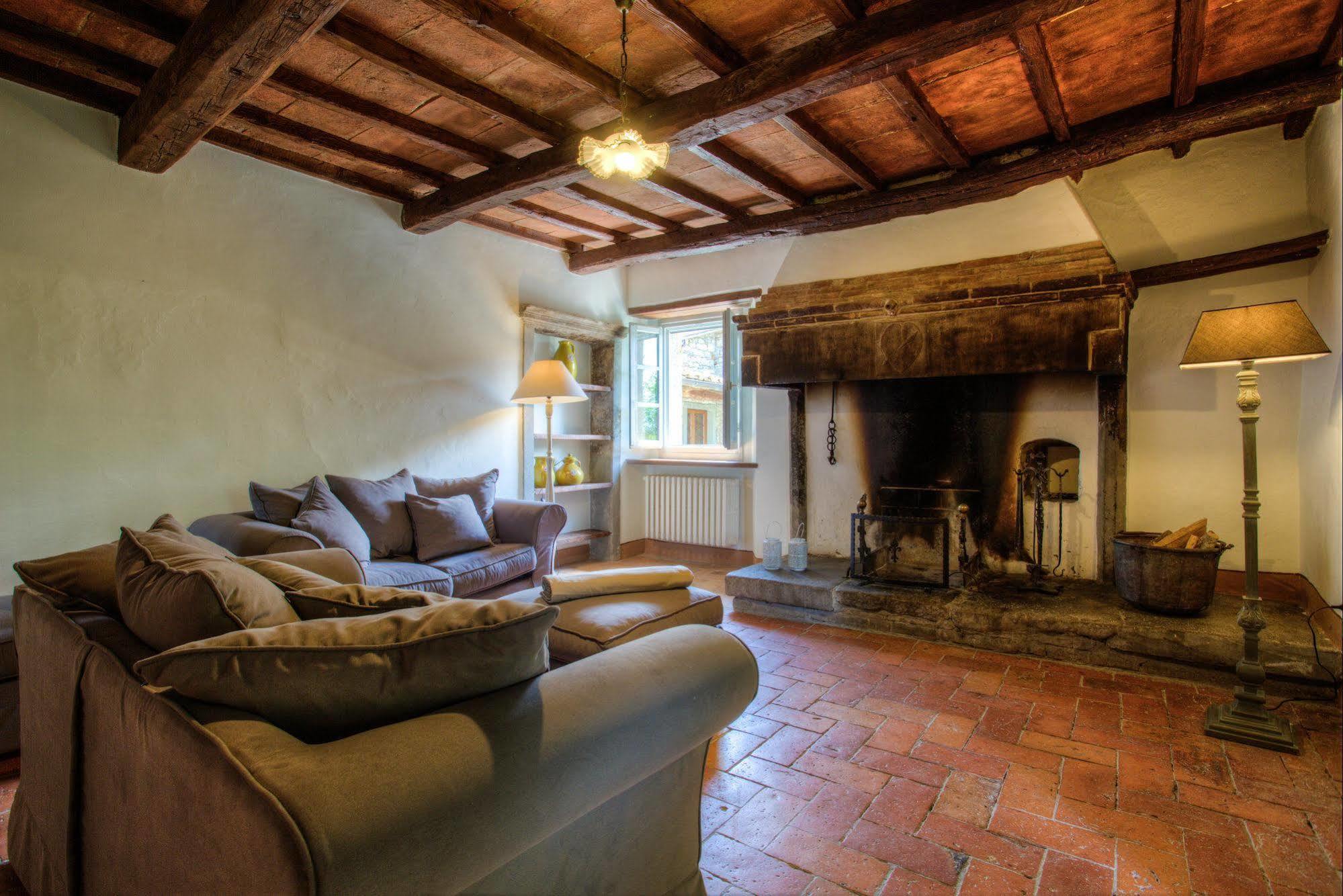Borgo Corsignano Guest House Poppi Exterior photo